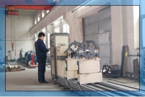 上海橡胶辊厂家设备展示